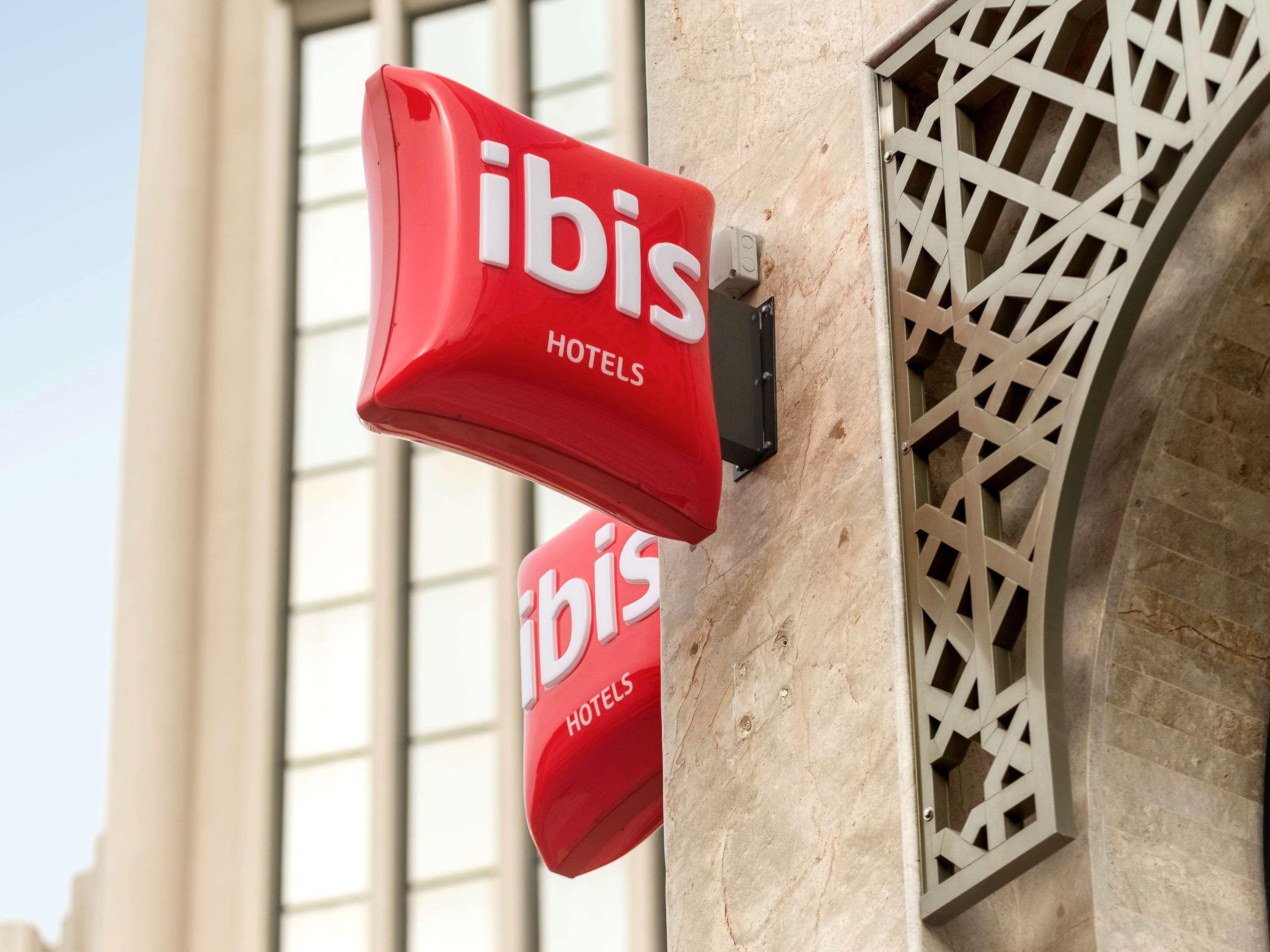 Ibis Tunis Hotel Exterior foto